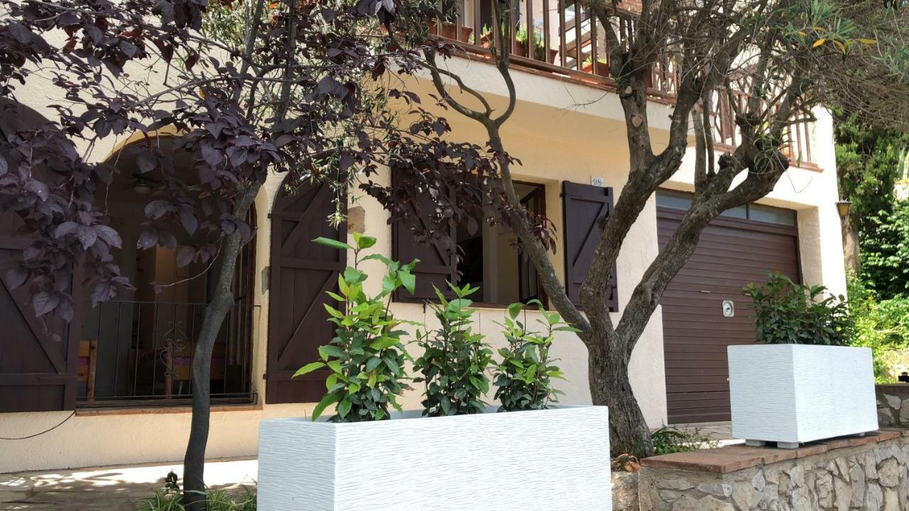 Mediterrania 98 トレリャ・デ・モングリ エクステリア 写真